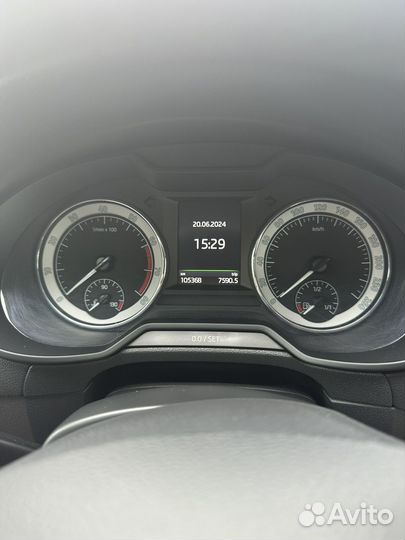 Skoda Octavia 1.8 МТ, 2017, 105 368 км