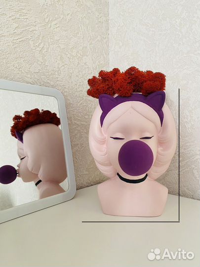 Форма для гипса “Молли (девочка с жевачкой)»