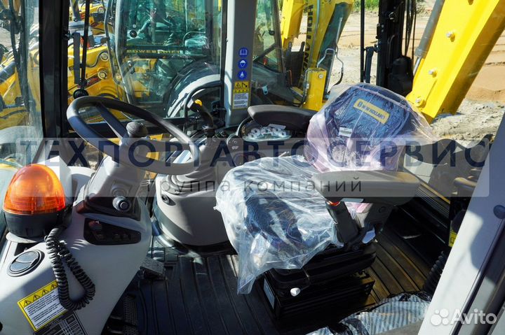 Экскаватор-погрузчик New Holland B110B, 2023