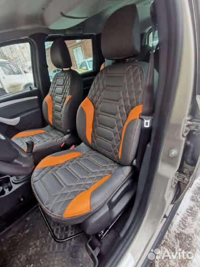 Установка автомобильных чехлов