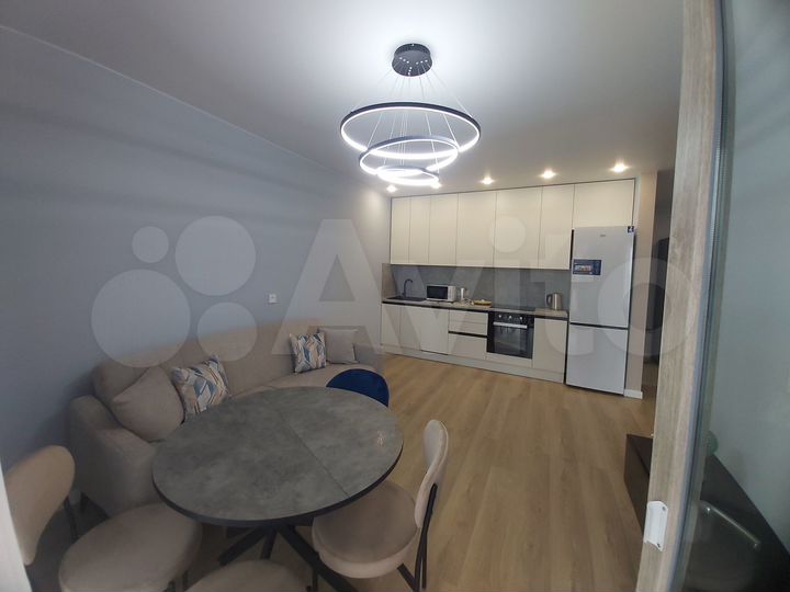 3-к. квартира, 82,5 м², 14/18 эт.