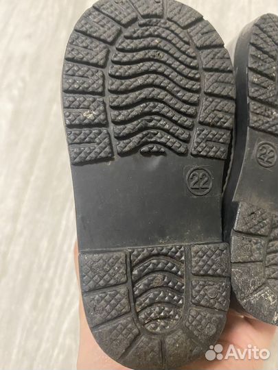 Детские резиновые сапоги 22 размер