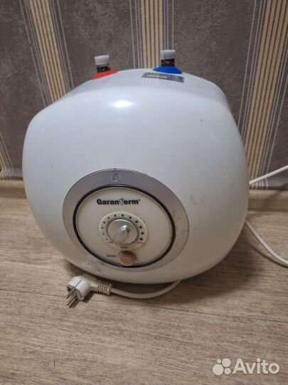 Водонагреватель 10 литров