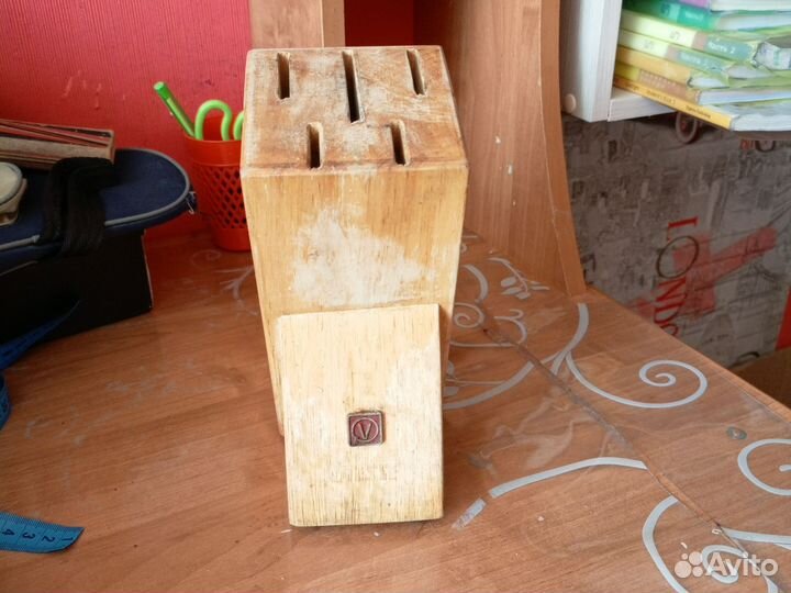 Подставка для ножей деревянная