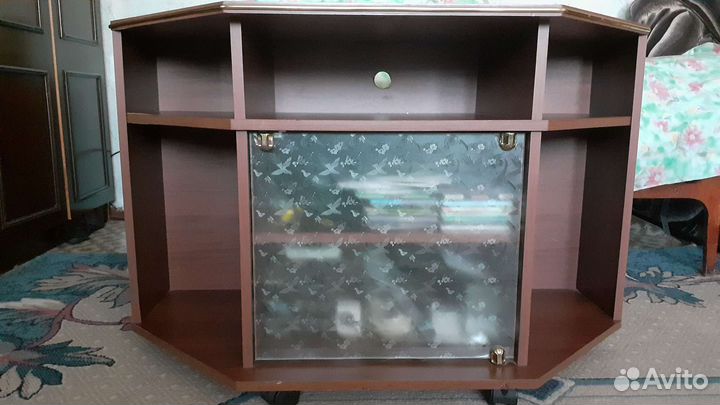 Тумба под телевизор бу