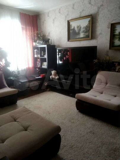 Дом 61 м² на участке 5 сот.