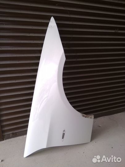 Продам крыло переднее правое BMW E90 LCI рестайл