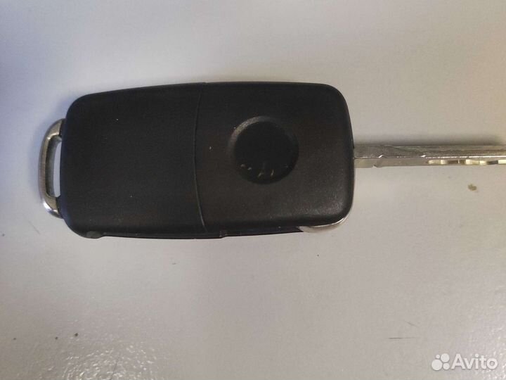 Выкидной ключ volkswagen