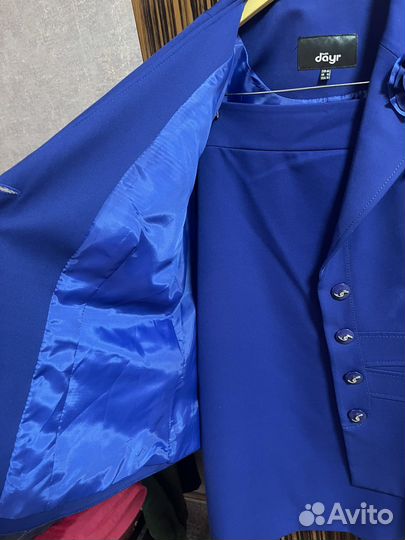 Костюм пиджак и юбка