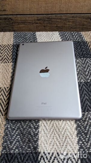 iPad 5 поколения 2017