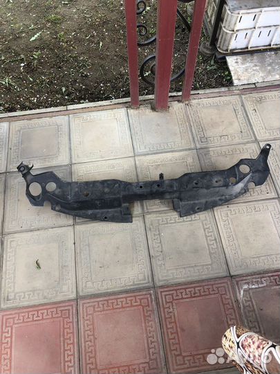 Накладка на передний бампер левый