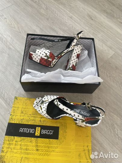 Босоножки женские 38 размер