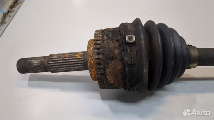 Полуось правая передняя Nissan Almera N16, 2002