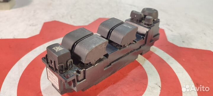 Блок управления стеклоподъемниками Mazda 6 GH