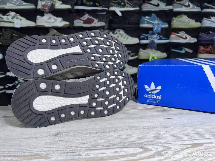 Кроссовки adidas zx 500