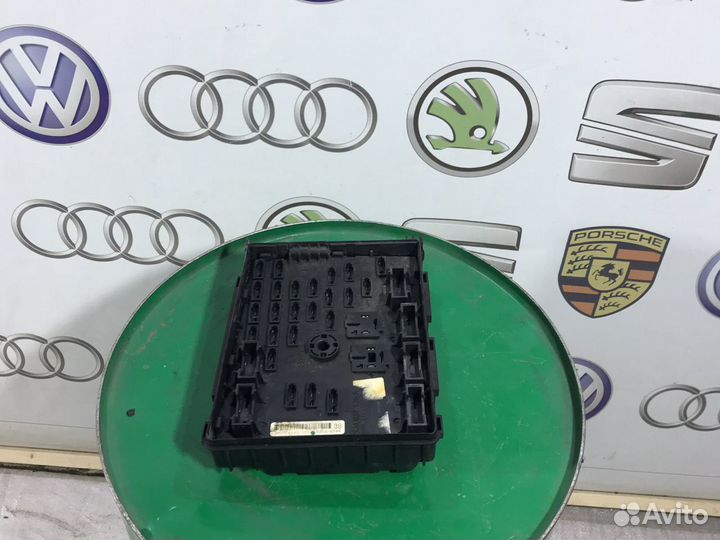 Блок предохранителей vw passat b7 b6