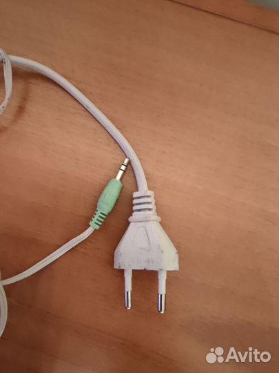 Колонки для компьютера Genius SP-250B