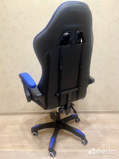 Игровое компьютерное кресло новое