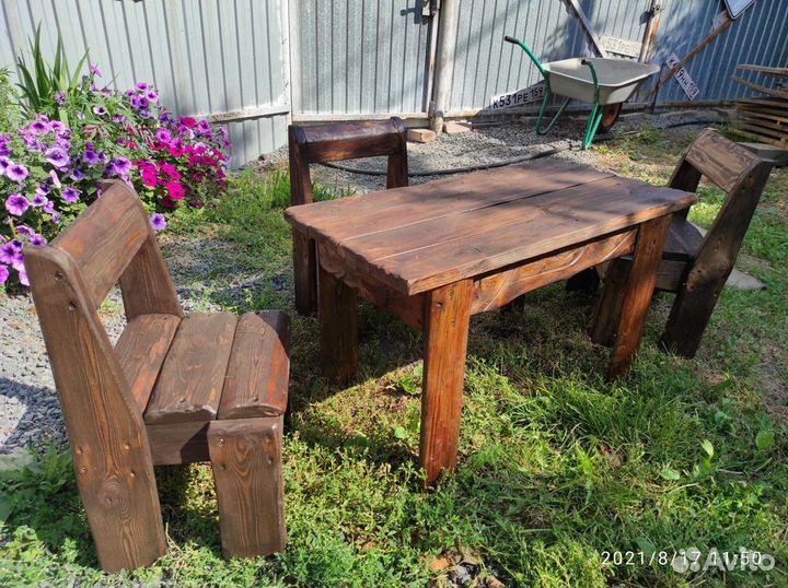 Набор детской мебели деревянный