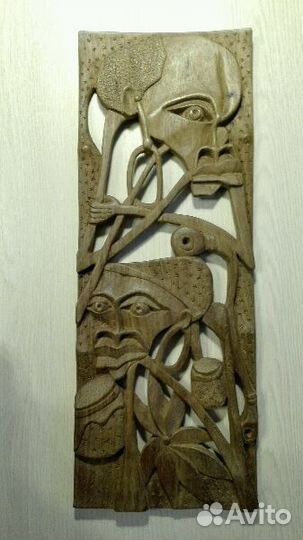 Африканское панно или маска из дерева