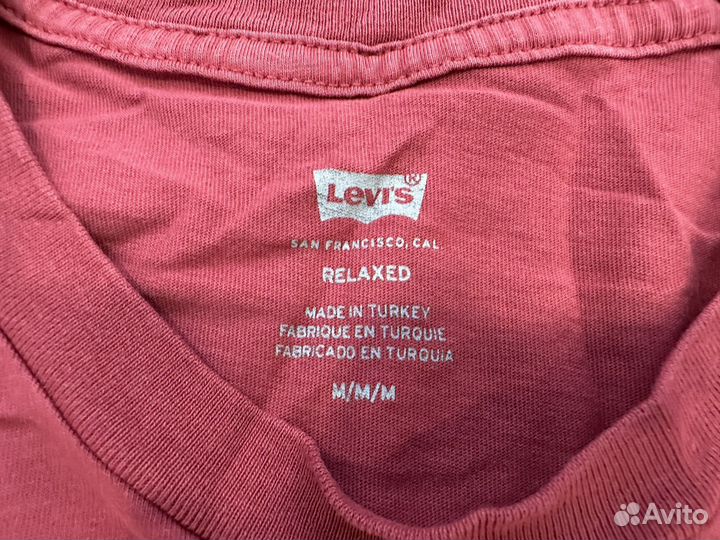 Футболка levis