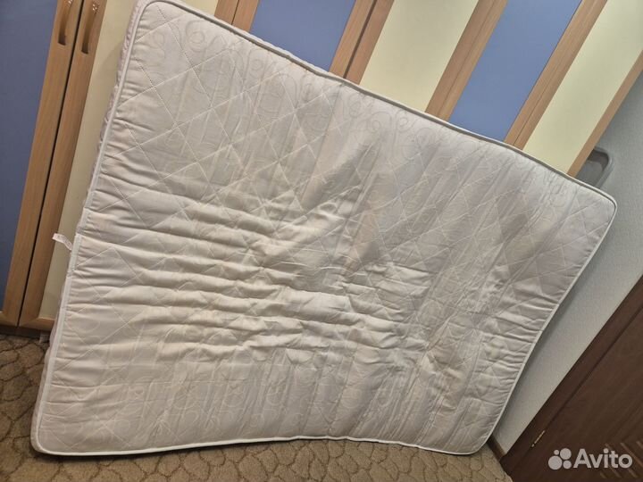 Матрас 140х200 бу
