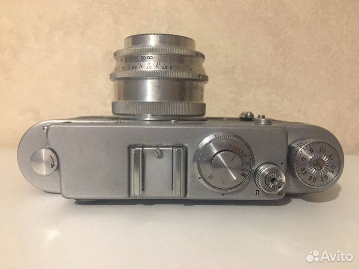 Плёночный фотоаппарат Зоркий-4