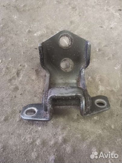 Петля двери передней левой нижняя Mazda 6 GH