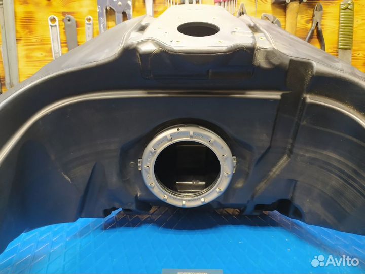 Топливный бак BMW R1200RT R 1200 RT K52 2015