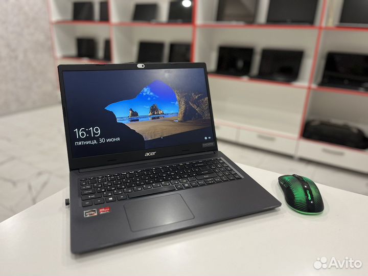 Игровой ноутбук 2022г : Ryzen,12гб,SSD