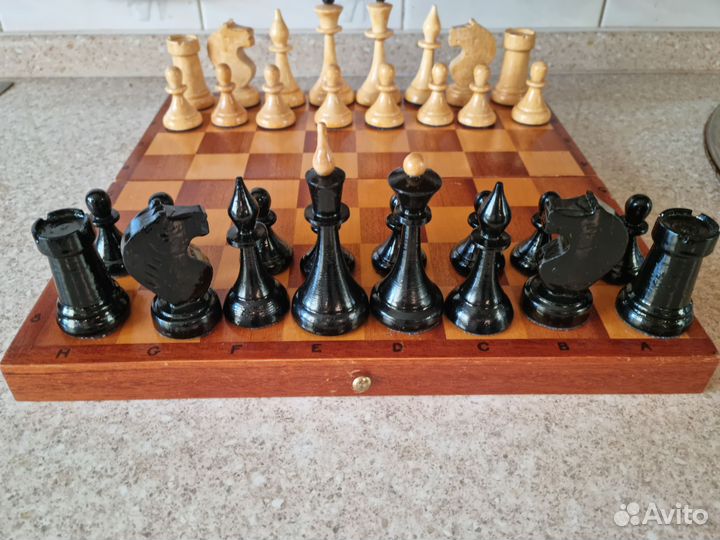 Шахматы деревянные