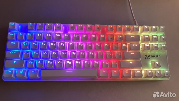 Игровая механическая клавиатура