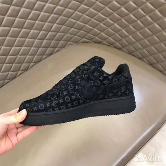 Стильные кроссовки Louis Vuitton x Nike Air Force 1