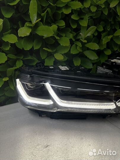 Комплект фар рестайлинг LED Adaptive Black BMW G30