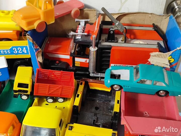 Машинки модели игрушки ГДР времён СССР