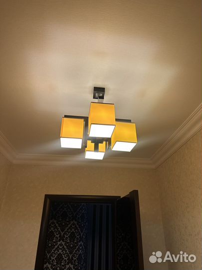 Люстра потолочная бу