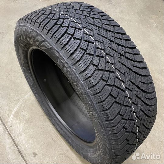 Nokian Tyres Hakkapeliitta R5 225/55 R17 101R