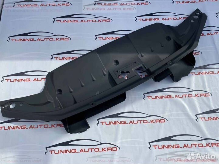 Накладка под капот для Тойота ленд круизер N7565