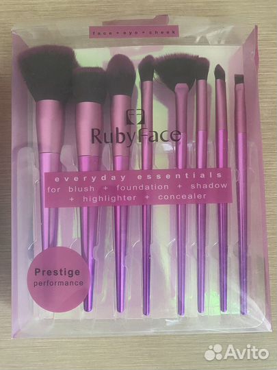 Кисти для макияжа