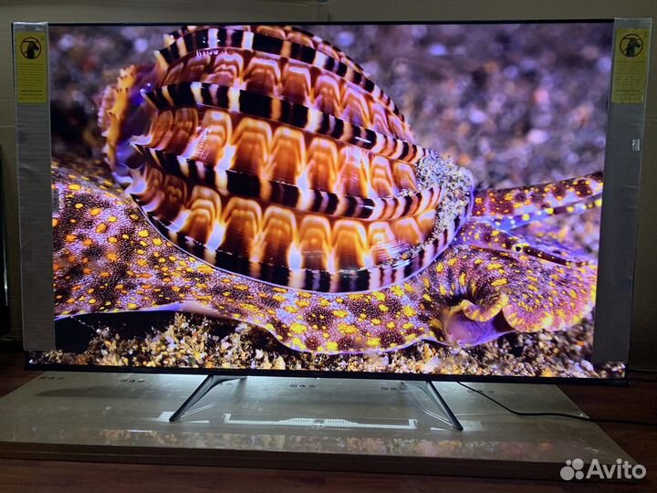 Большой телевизор SMART 4K Ultra 163 см