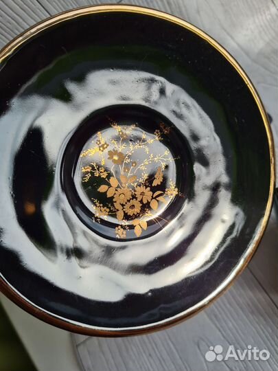 Кофейная пара чёрная золотые цветы