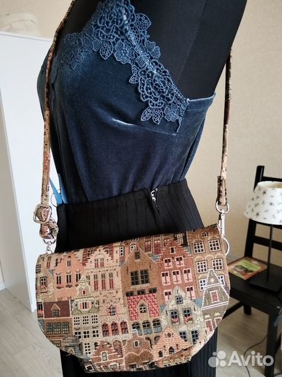 Сумки кожаные женские брендовые