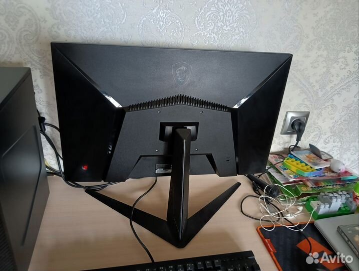 Монитор msi 24