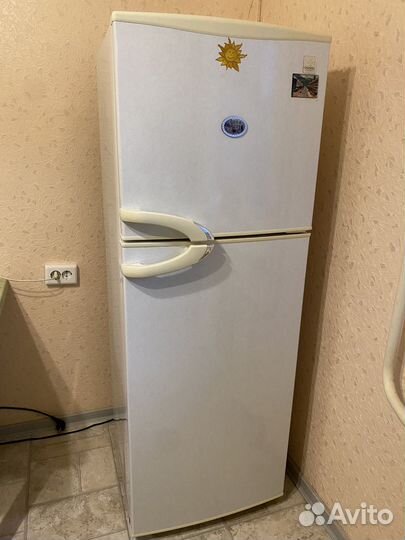 Холодильник daewoo