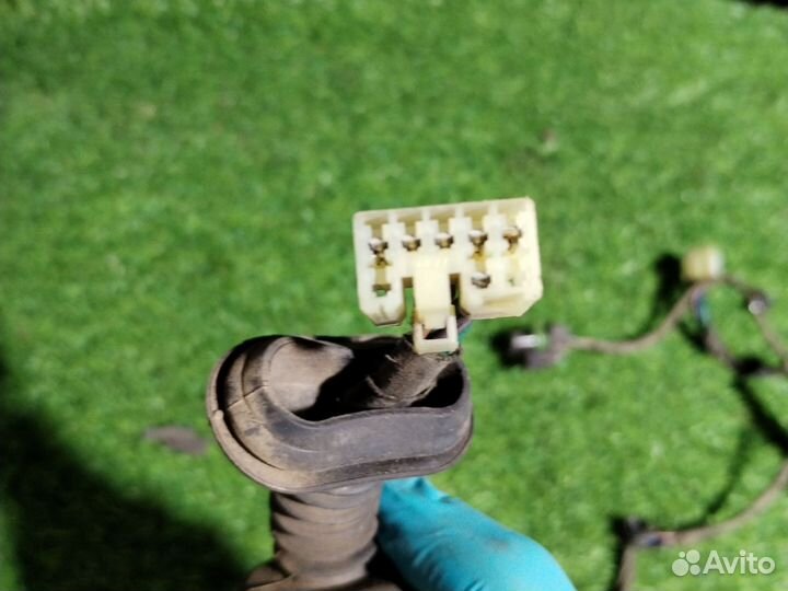 Проводка задней левой двери Daewoo Nubira 1