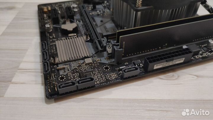 Мат. плата Asus + i5 9400f + 16gb ddr4 + кулер
