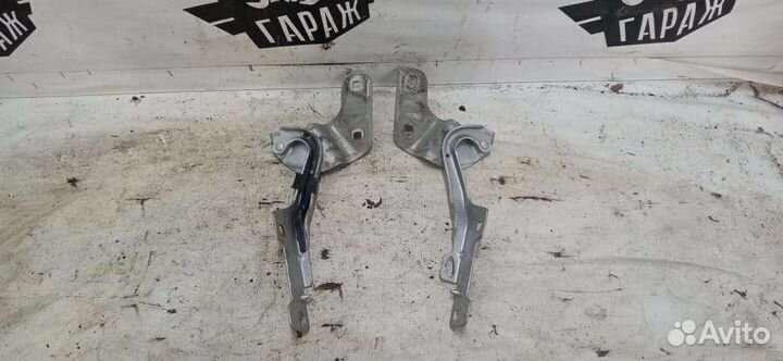 Петли капота Рено клио 3