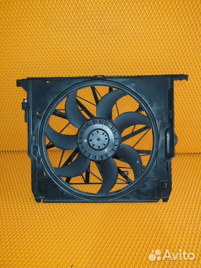 Вентилятор охлаждения В сборе BMW 5 F10