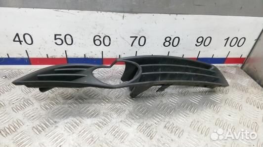 Решетка бампера передняя volkswagen passat B6 (JDN