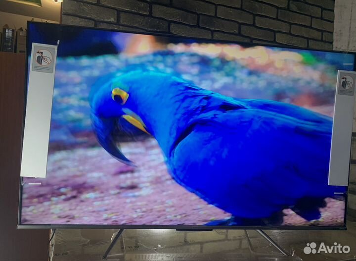 Новый супер телевизор 55 qled 120HZ